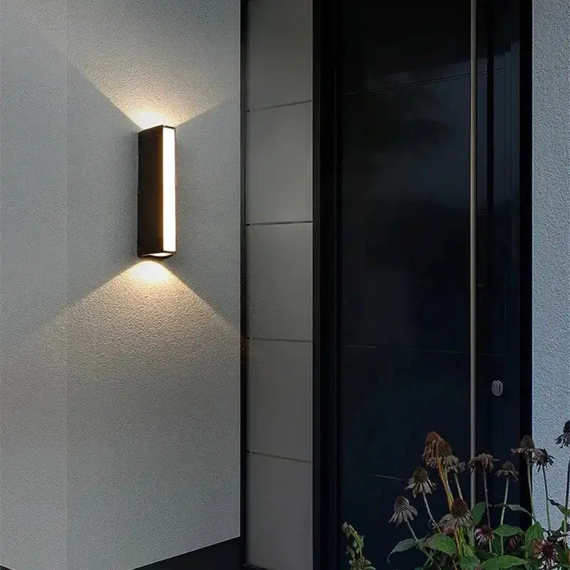 Arthur – Applique Murale d'Extérieur LED Moderne Étanche en Aluminium