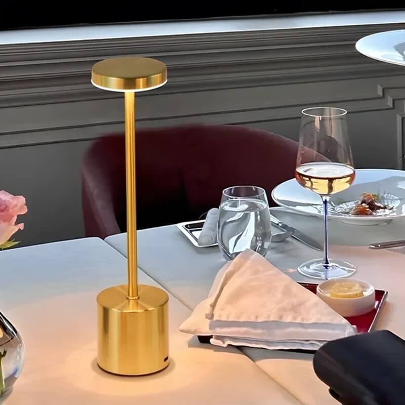 Roulio | Lumière Portable, Design Moderniste